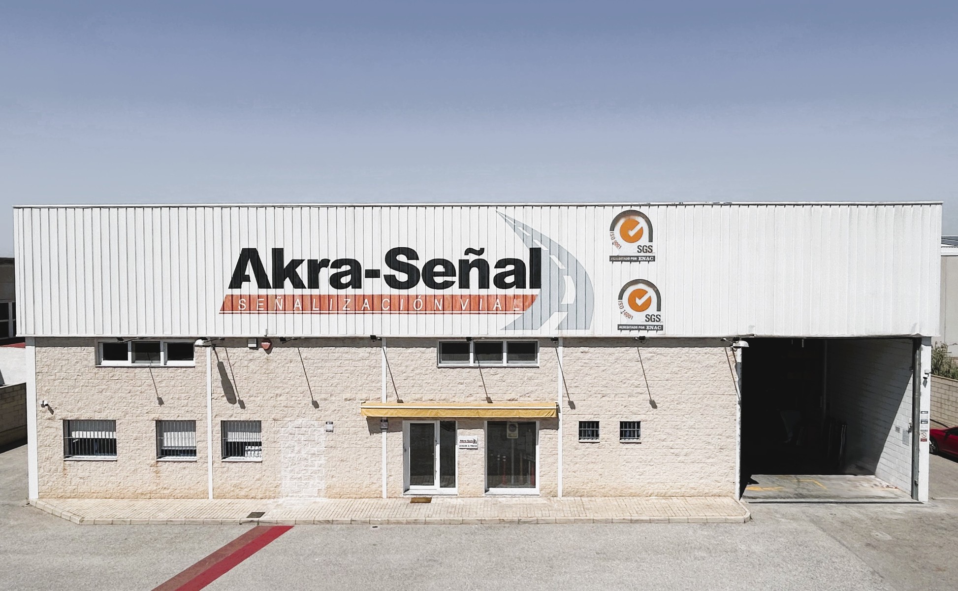 Welcome to <strong>Akra-Signal</strong>.