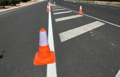 SIGNAL CONES