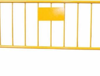 METAL PEDESTRIAN CONTAINMENT FENCE