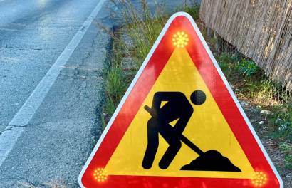 TRIFLASH SIGNAL